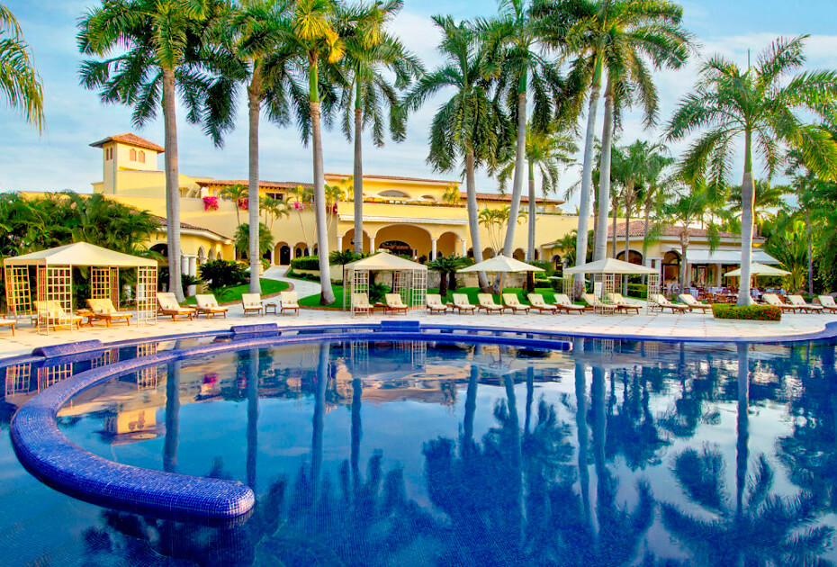 Pool area
