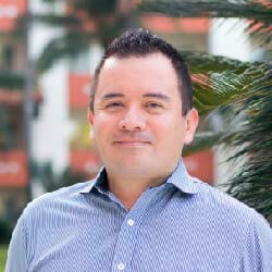 Adán Basurto
